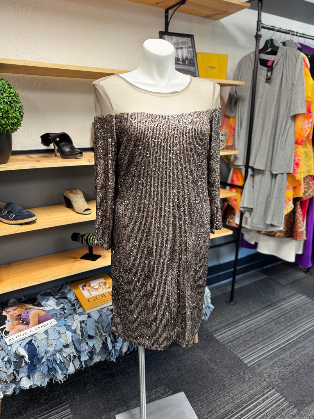 R&M Richard’s Dress 16 Gold
