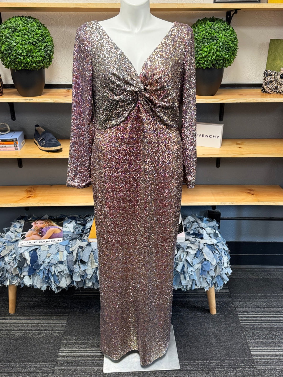 ST. John Evening Gown 16 Multi-Colored