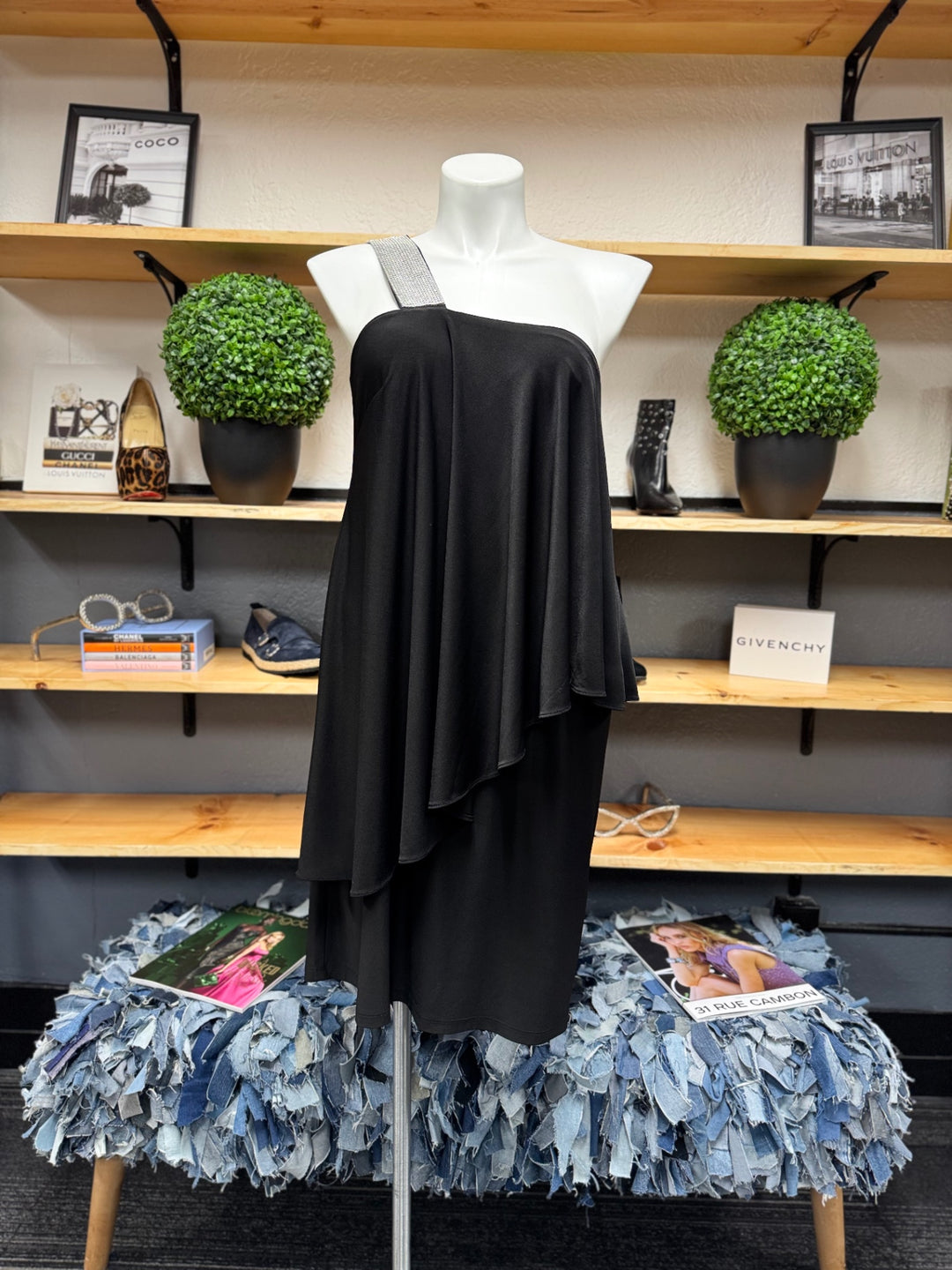 R&M Richard’s Dress 14W Black