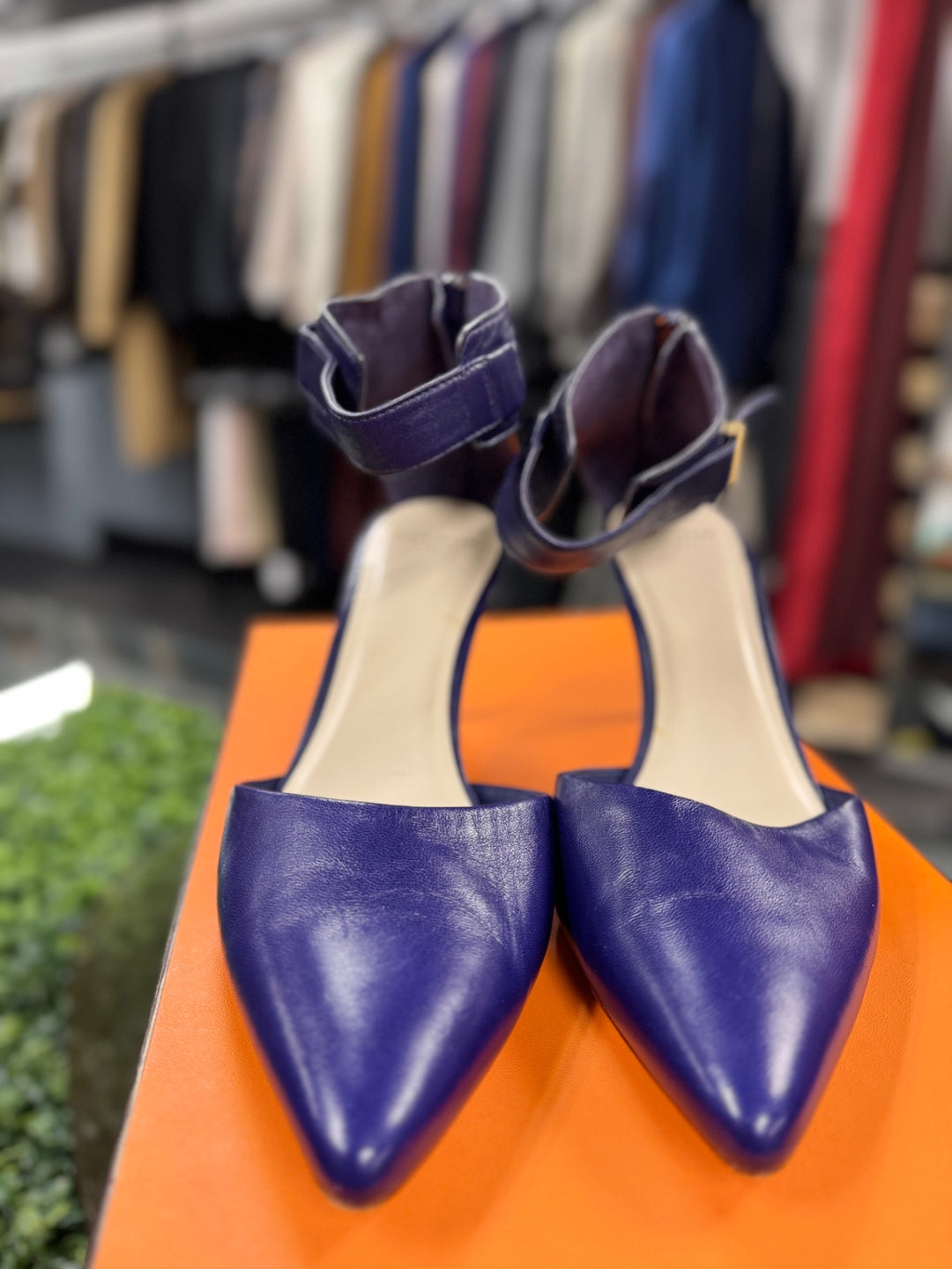 Cole Haan Valentino Rockstud Leather Pumps 9.5 Blue