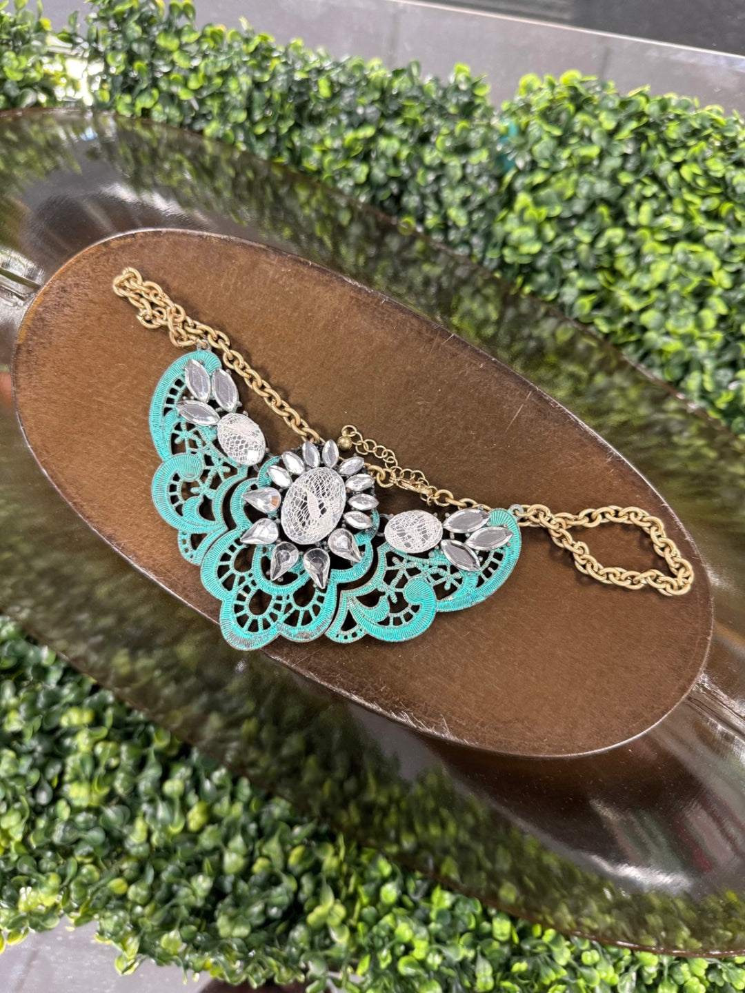 Gumbo Luxury Necklace One Size Turquoise, Silver, Gold