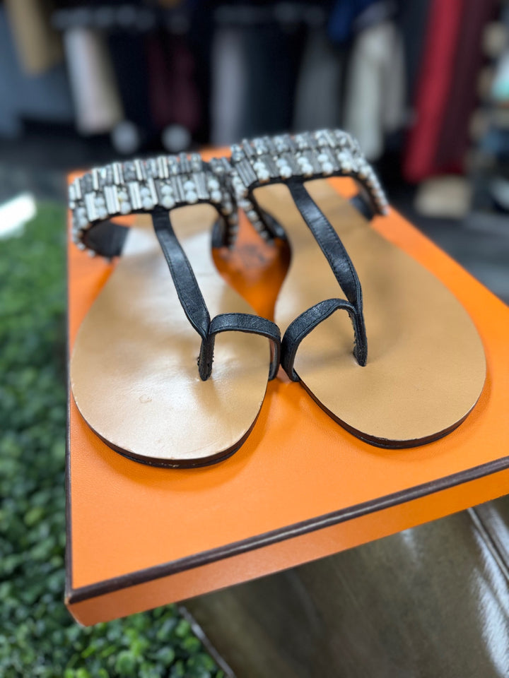 Badgley Miscchka Sandals 9.5 Black and Beige