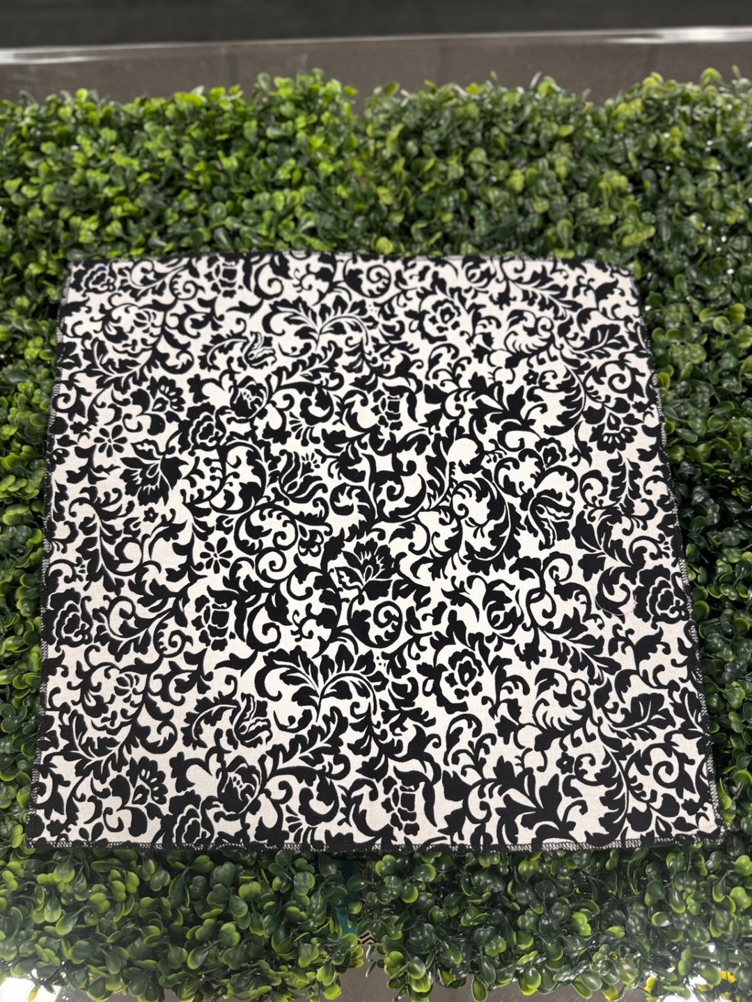 MGB Designs by Hamm Scarf Black and white
