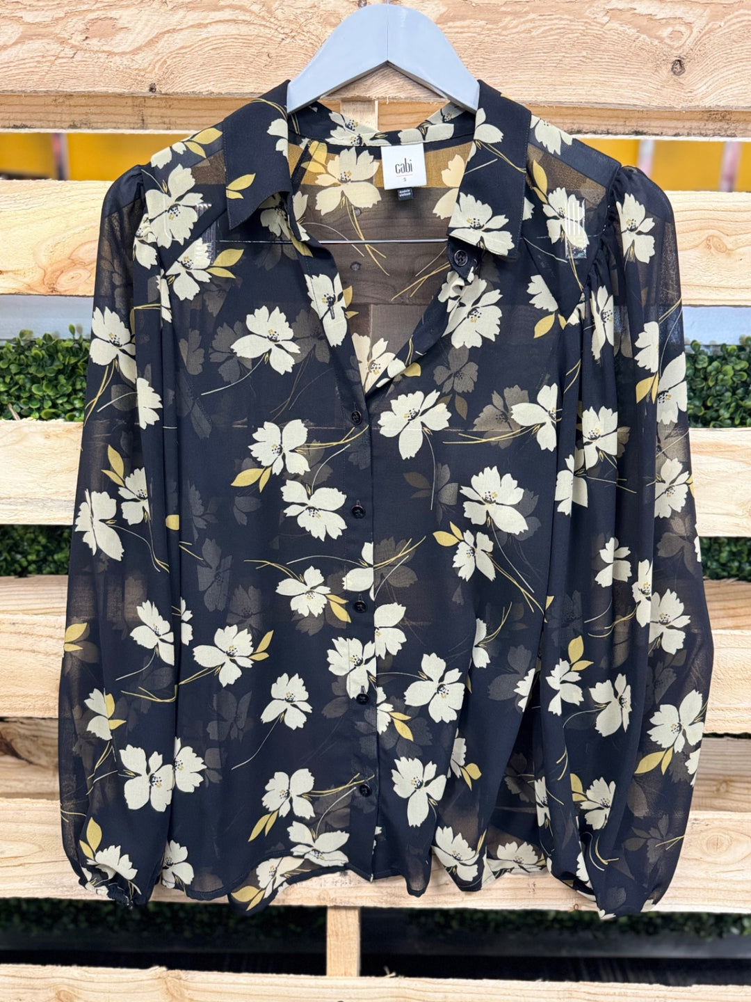 Cabi Blouse SM Black and cream with yellow accents