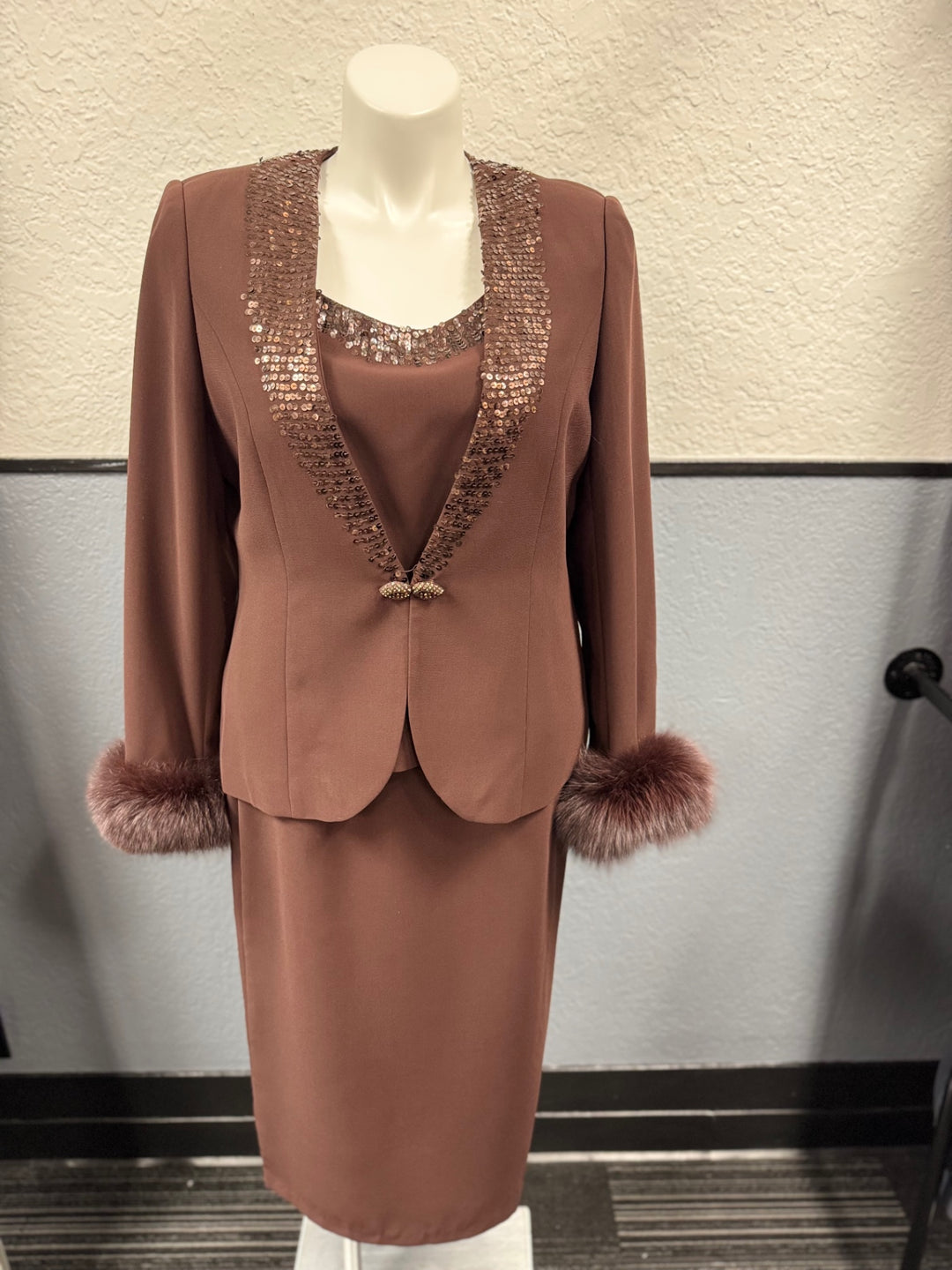 Moshita Women’s Suit 16 Brown