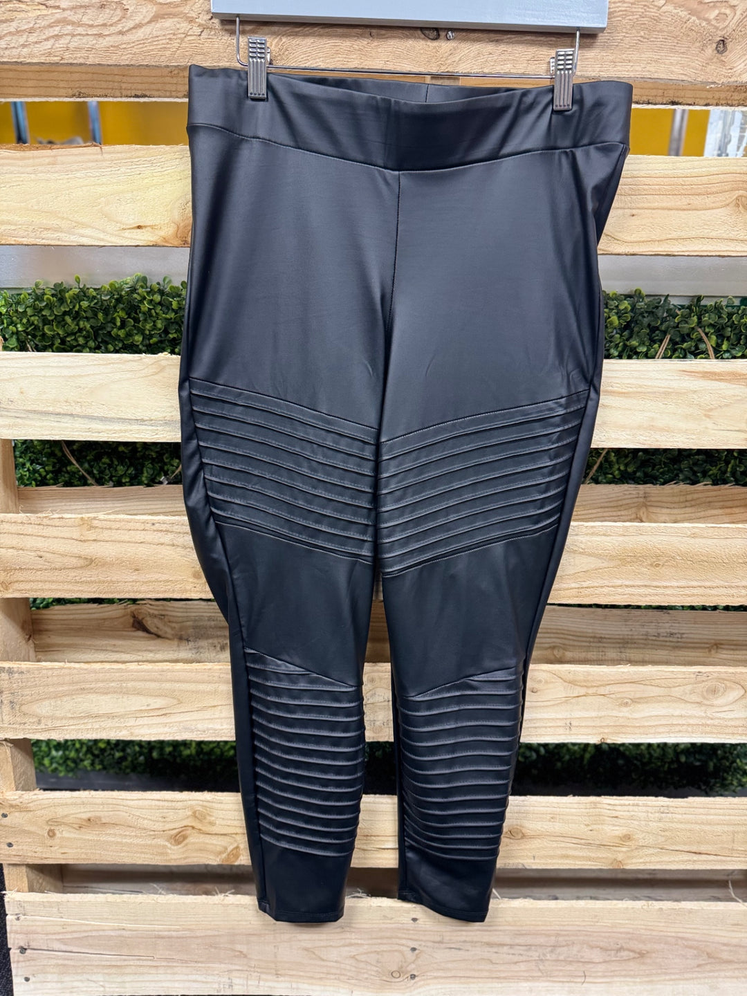 TORRID Pants XL Black
