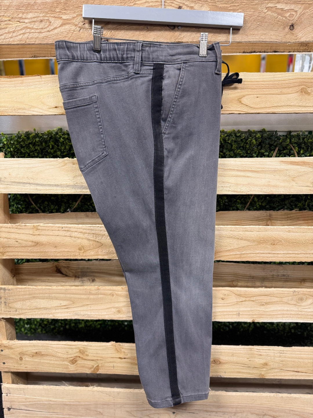 TORRID Jeans 2 Gray
