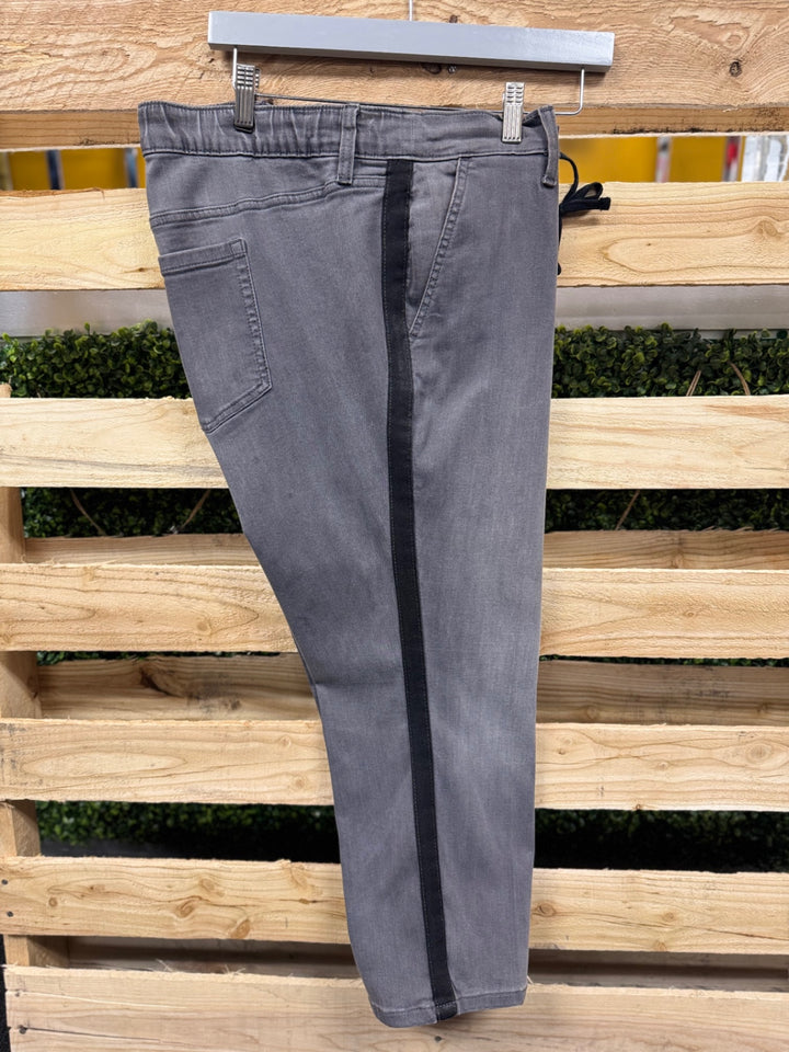 TORRID Jeans 2 Gray