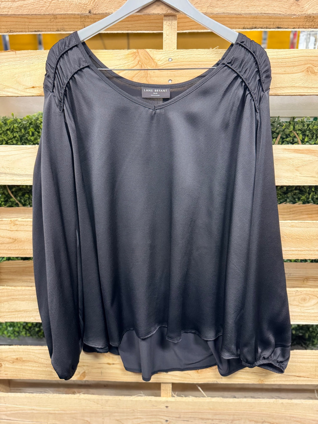 Lane Bryant Blouse 26/28 Black