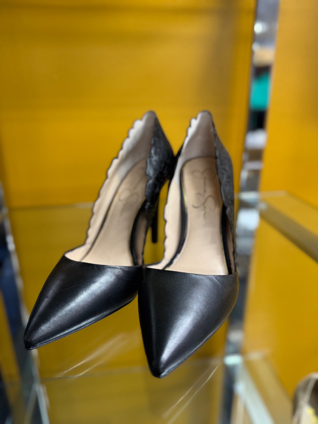 Jessica Simpson High Heels 7.5 Black and beige