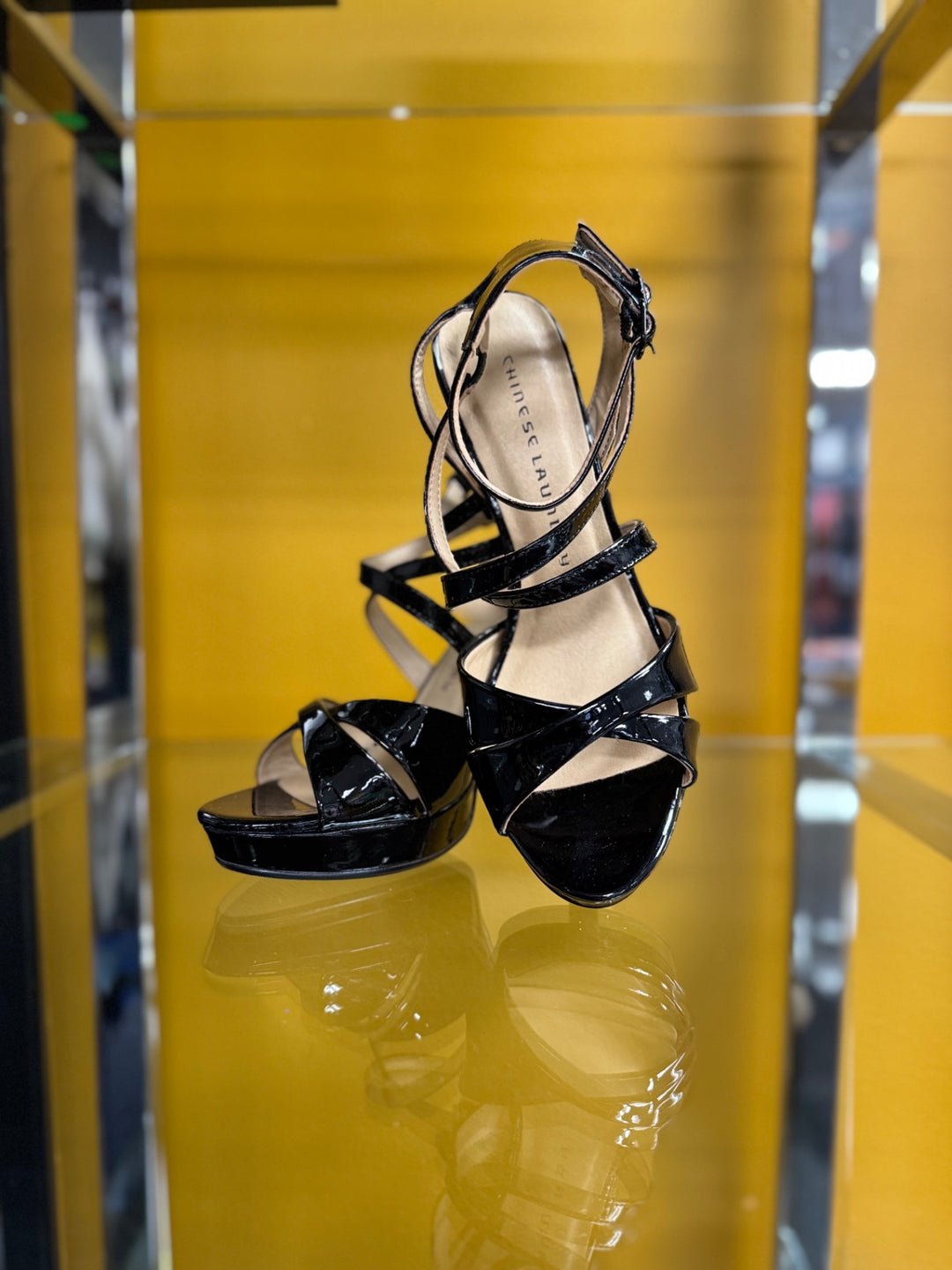 Chinese Laundry Sandals 7 Black