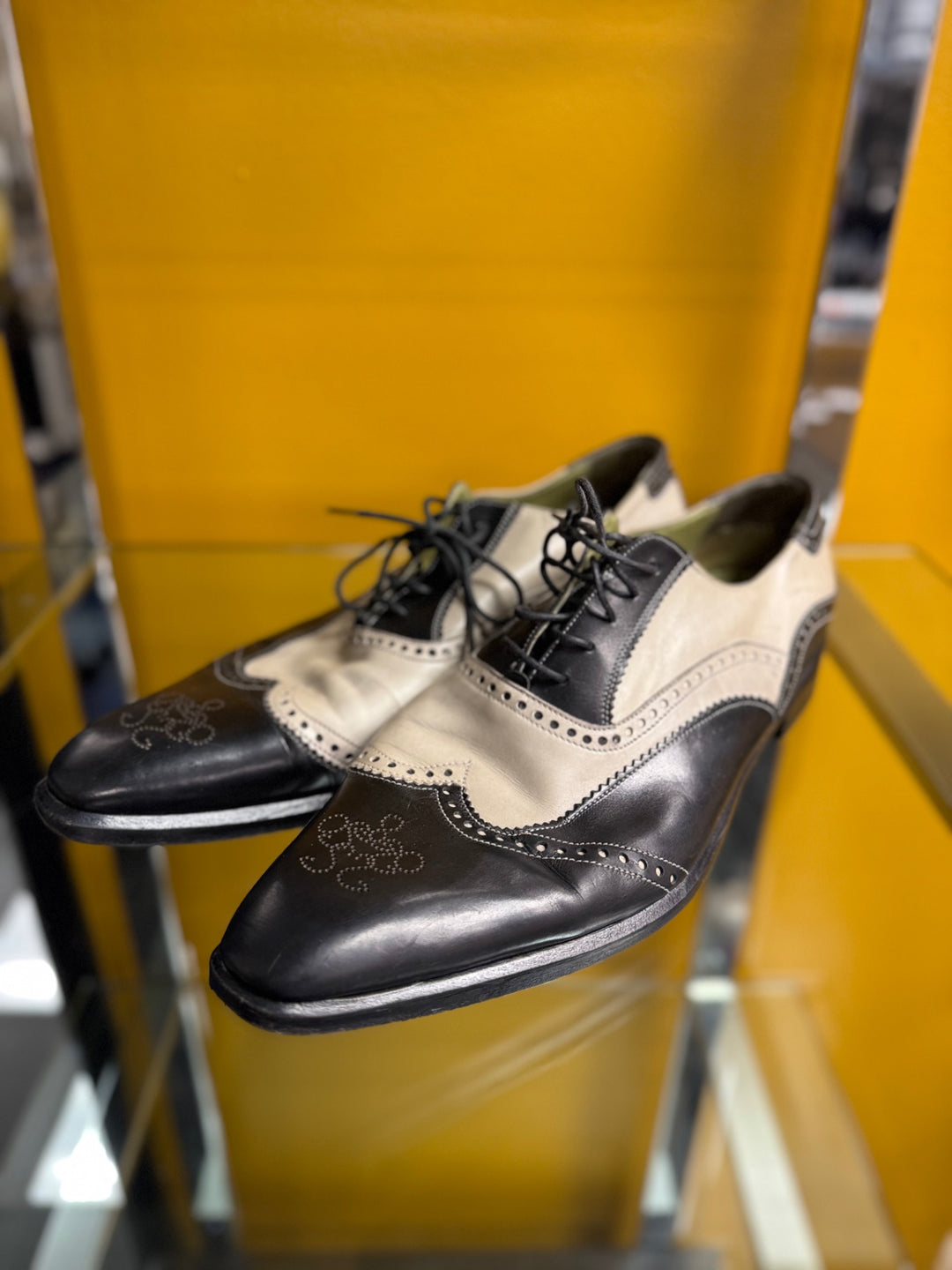 Oliver Sweeney Dress Shoes 12M Black and White