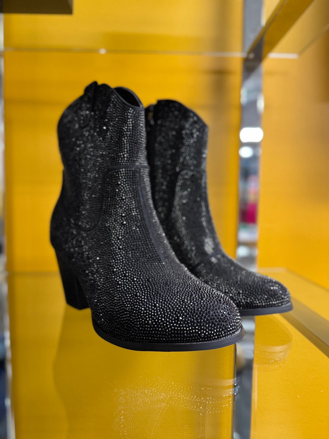 TORRID Boots 11W Black