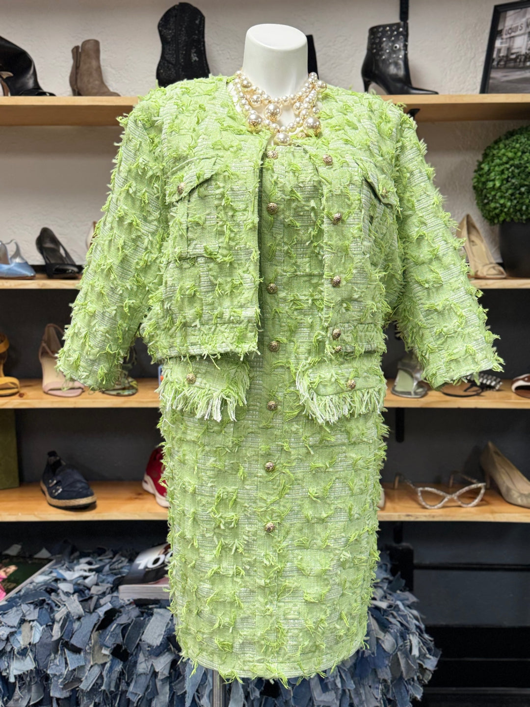 Gumbo Luxury Couture Women's Suit 1XL Light Green