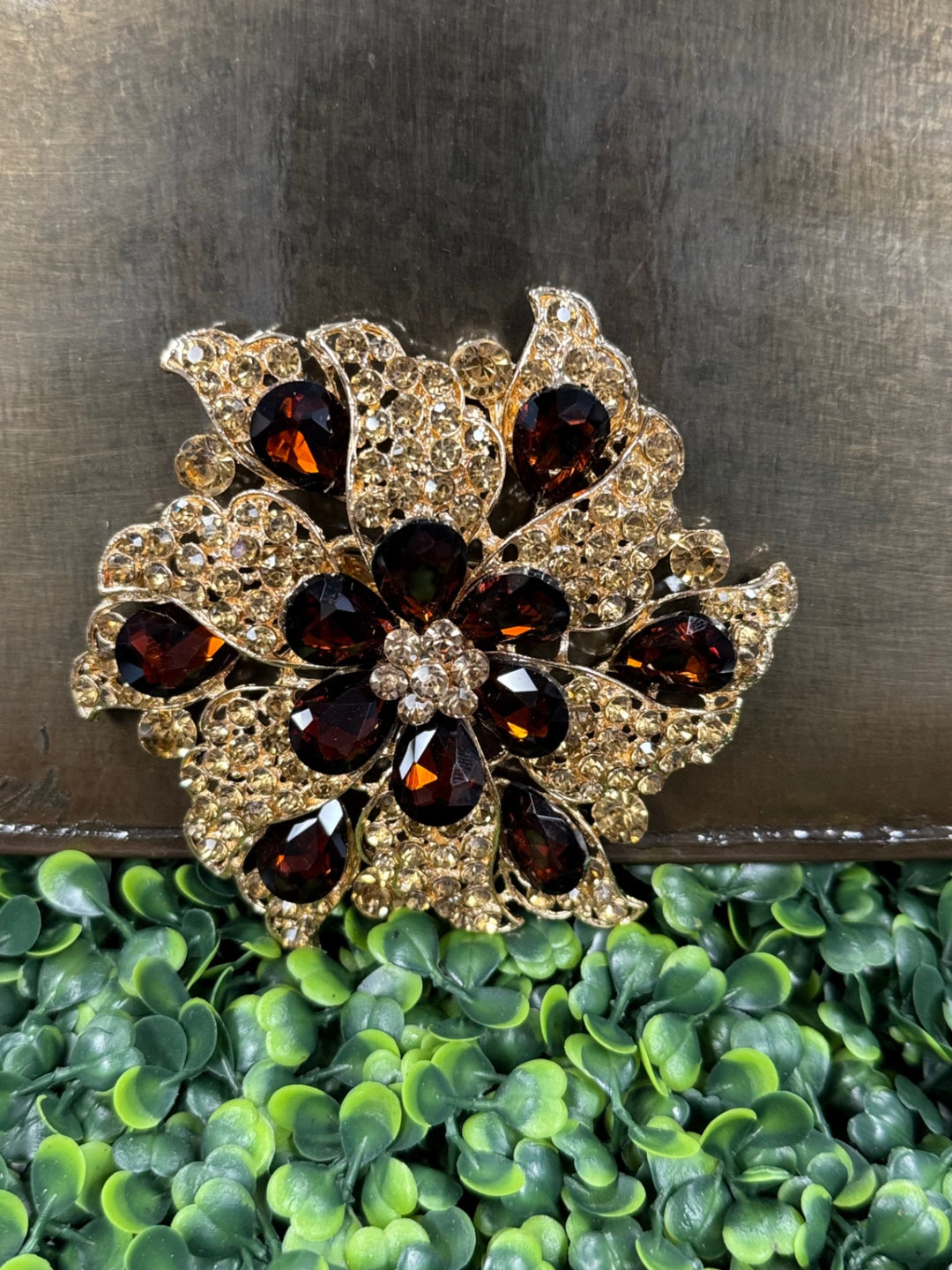 Gumbo Lux Jewelry Women's Accessories Gold and Deep Red
