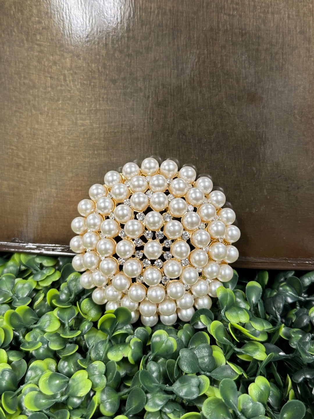 Gumbo Lux Jewelry Women's Accessories Cream/White and Gold
