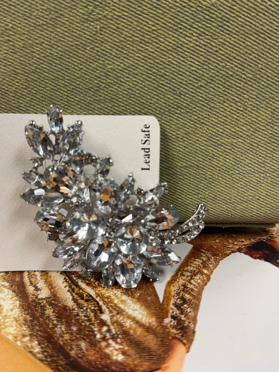 Gumbo Lux Jewelry Brooch Clear/Transparent
