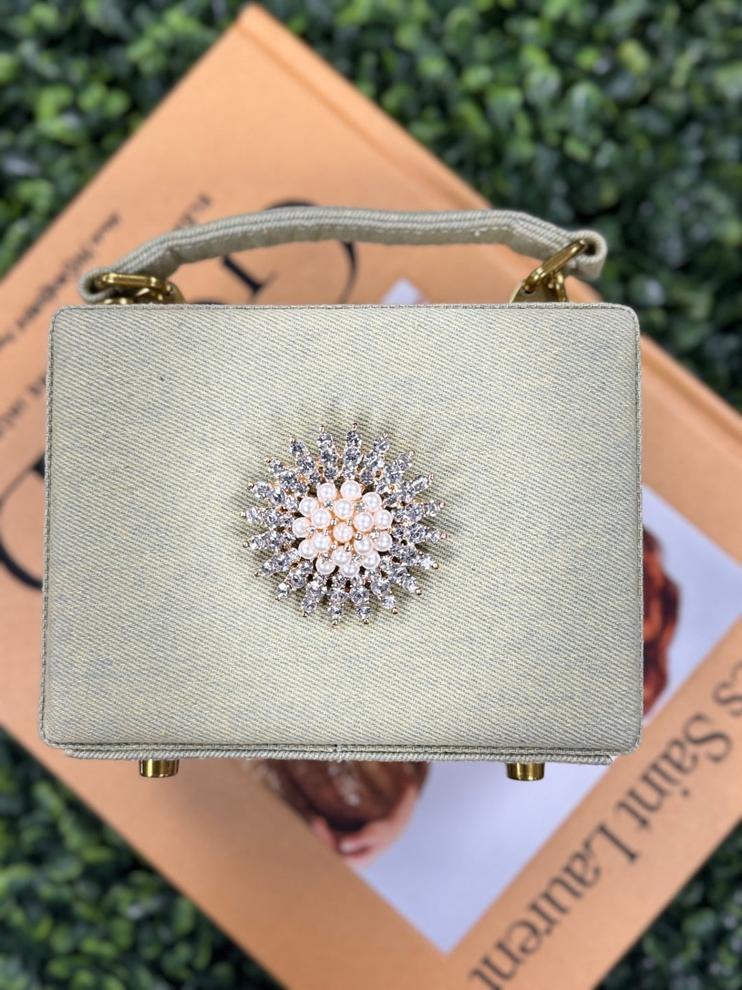Gumbo Lux Jewelry Brooch - Gold 