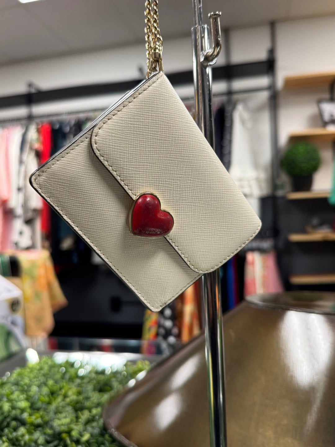 Kate Spade Heart Wallet  - Beige