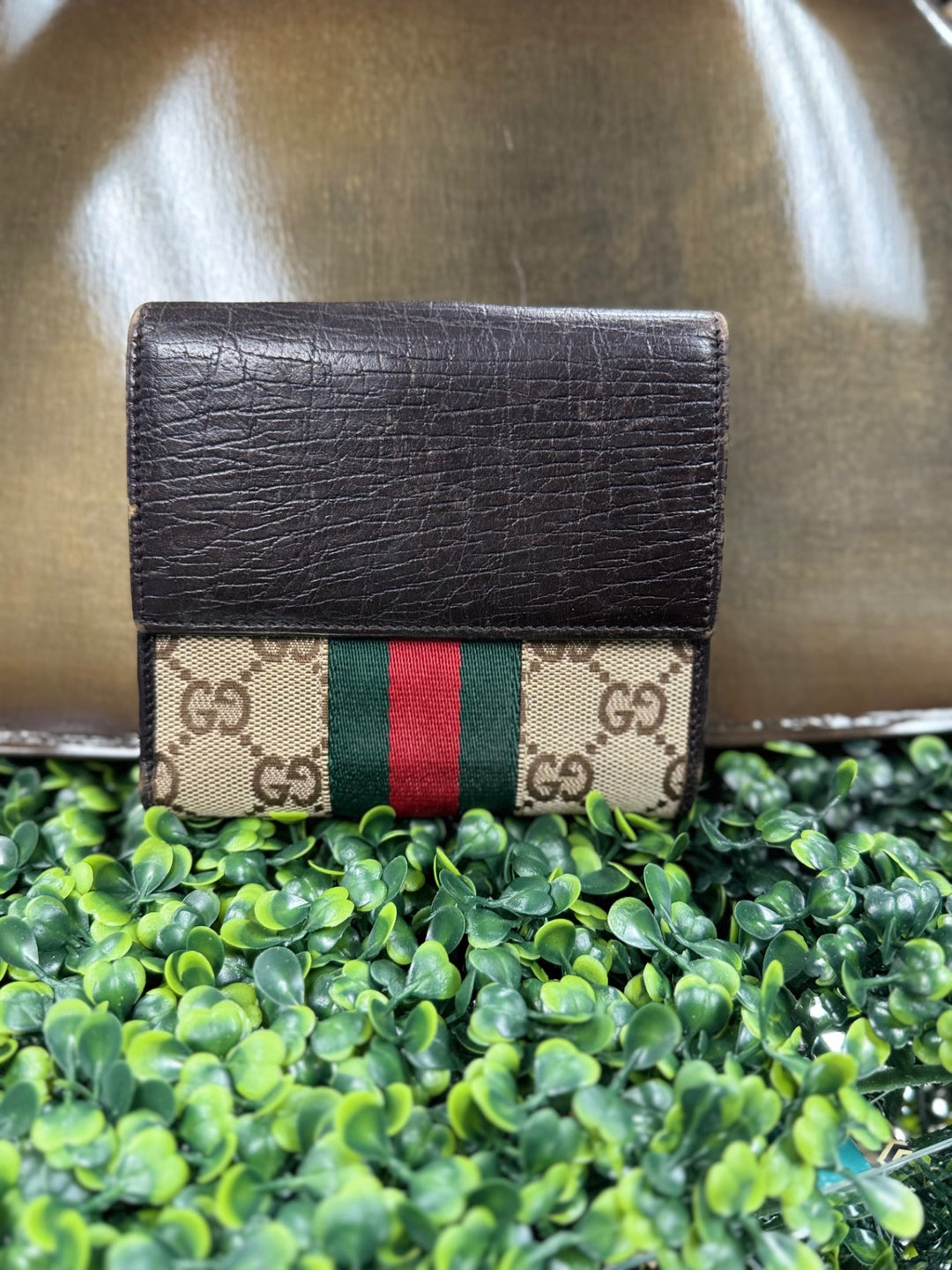 Gucci Women's Wallet Beige, Green, Red, Black