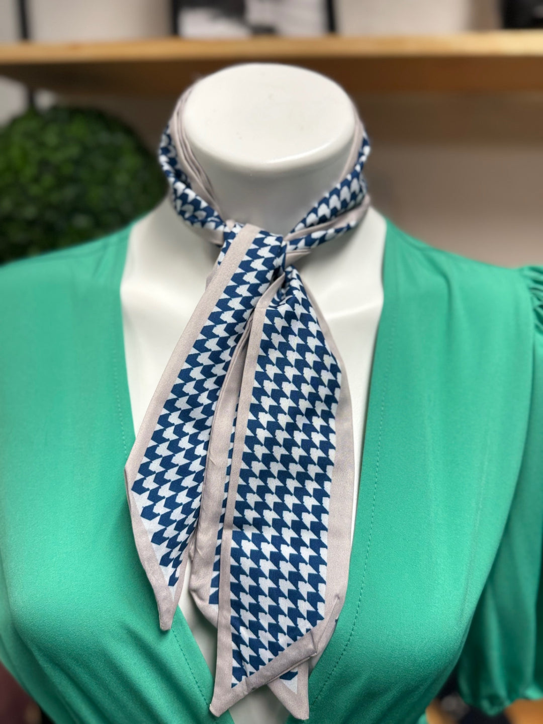 Gumbo Lux Scarf Blue & Beige
