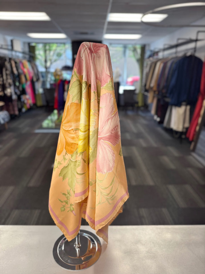 Salvatore Ferragamo Women's Scarf Multi-colored