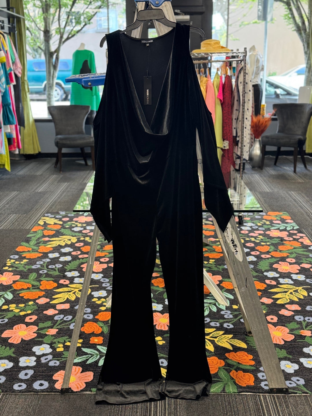 Fashion Nova Women's Suit (Skirt) 3X Black