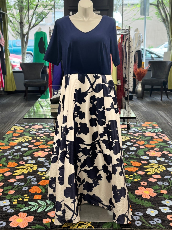 Gumbo Luxury Couture Women's Dress 3X Navy blue and white