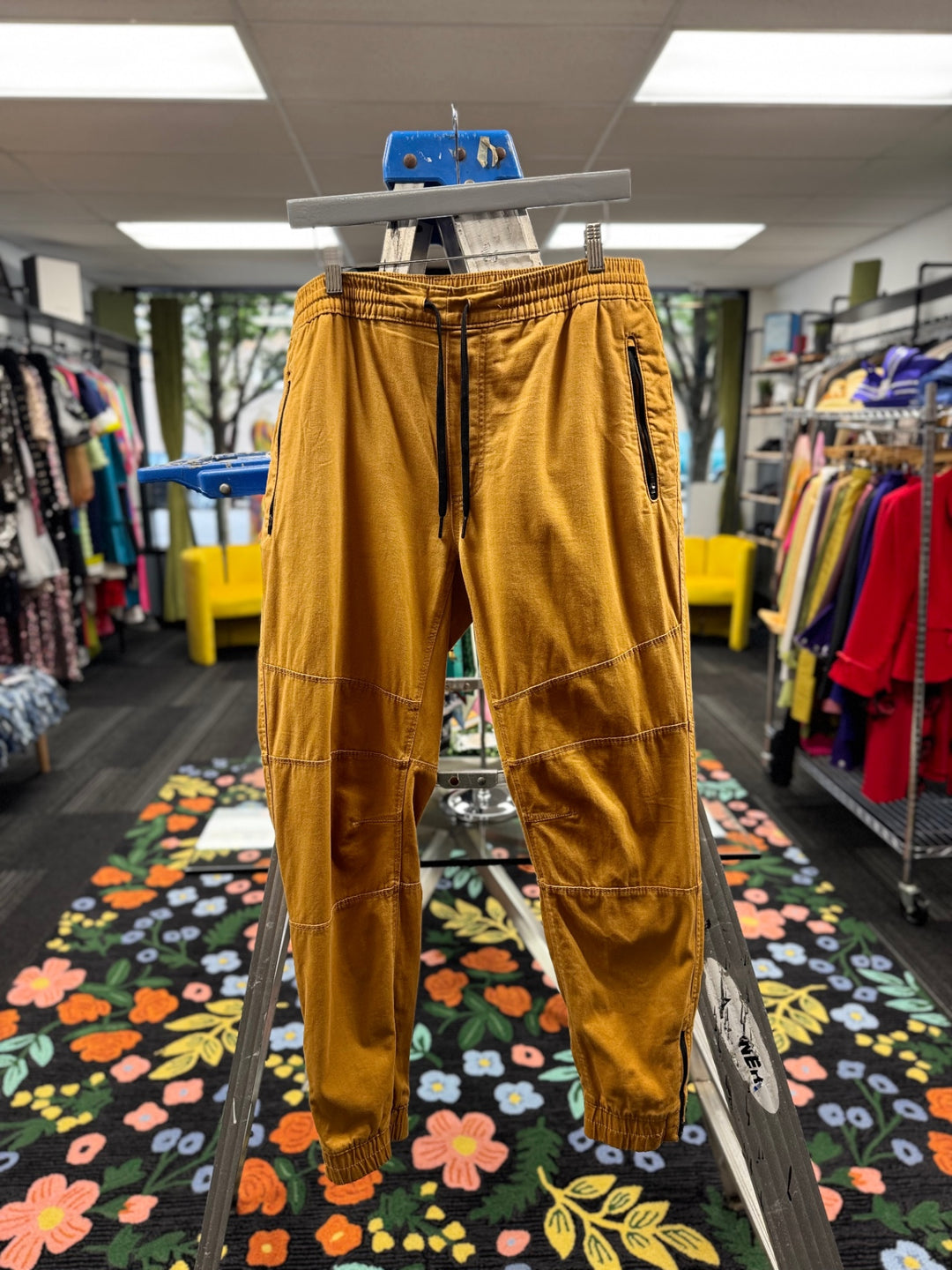 Arizona Men's Pants 34W Mustard yellow
