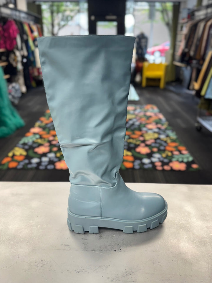 F.N. Women Boots ~ 10 Light Blue