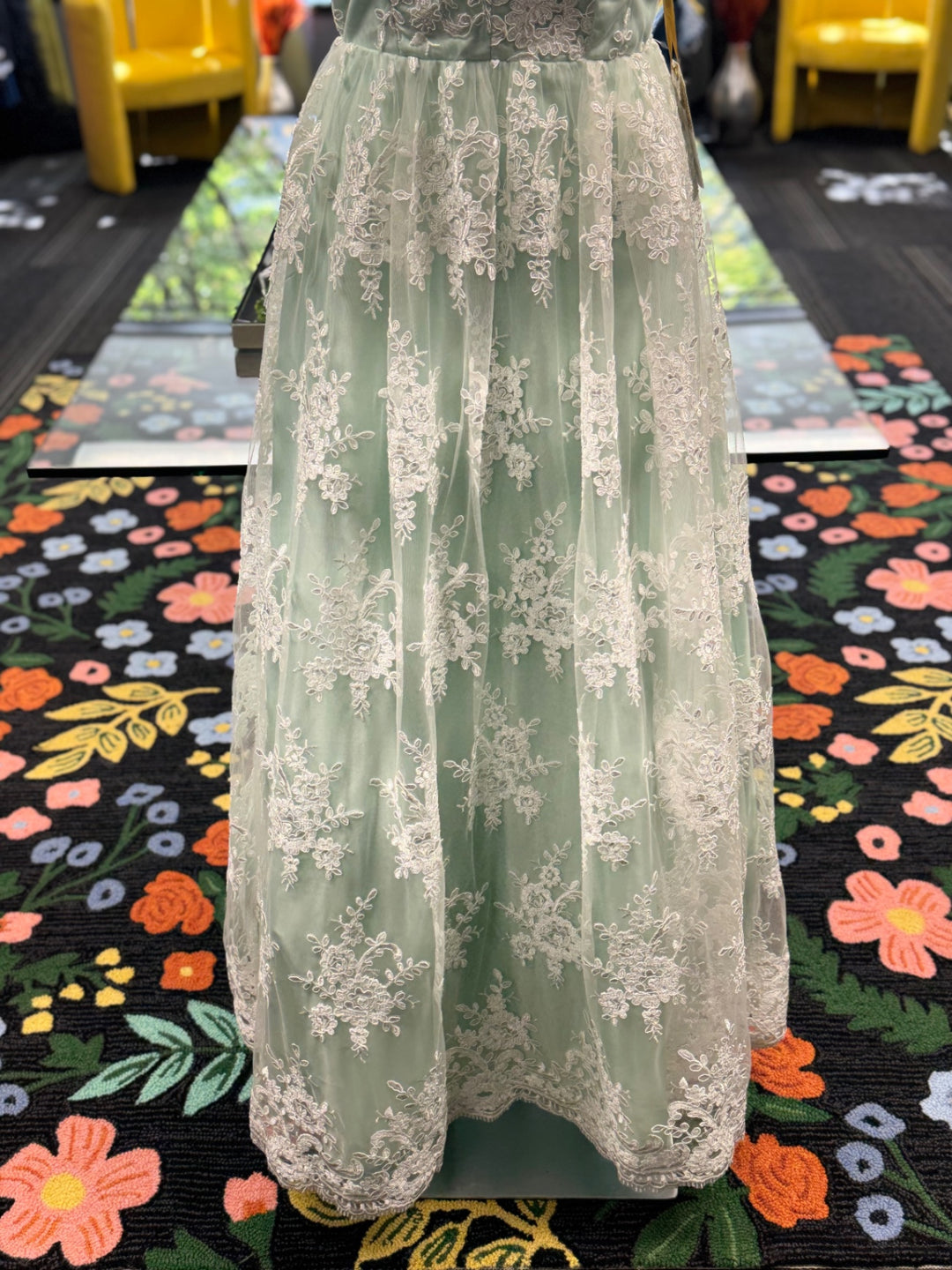 TLC Say Yes Women's Dress 7P Light Green and White