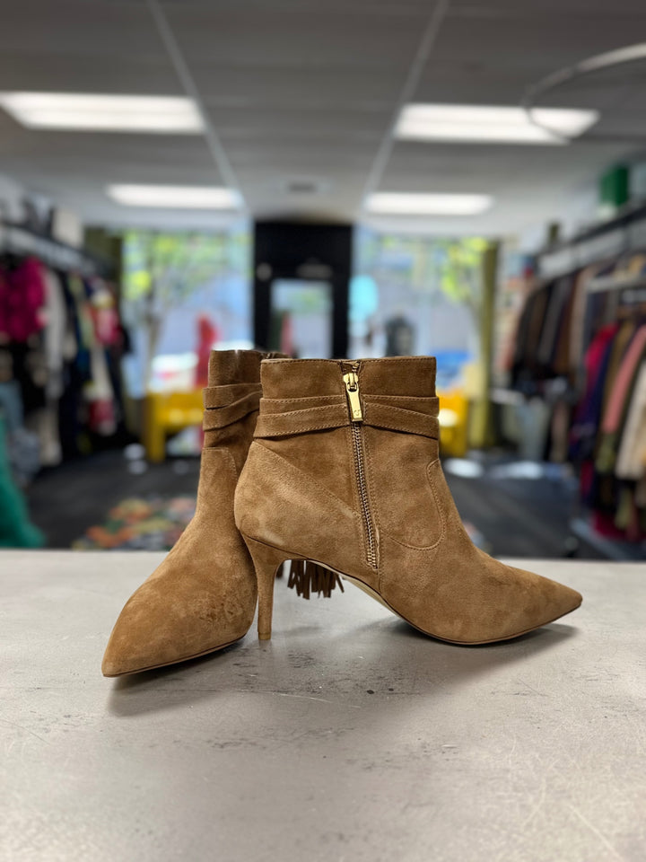 Charles Jourdan Women’s Boots 10 Beige