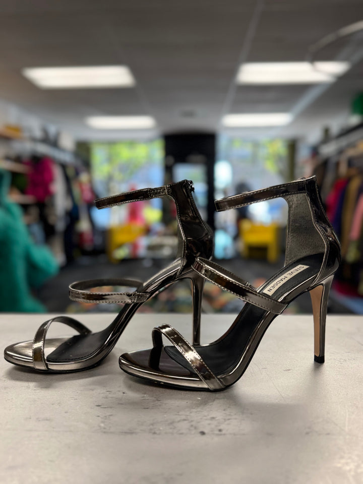 Steve Madden Women Heels 9M Silver