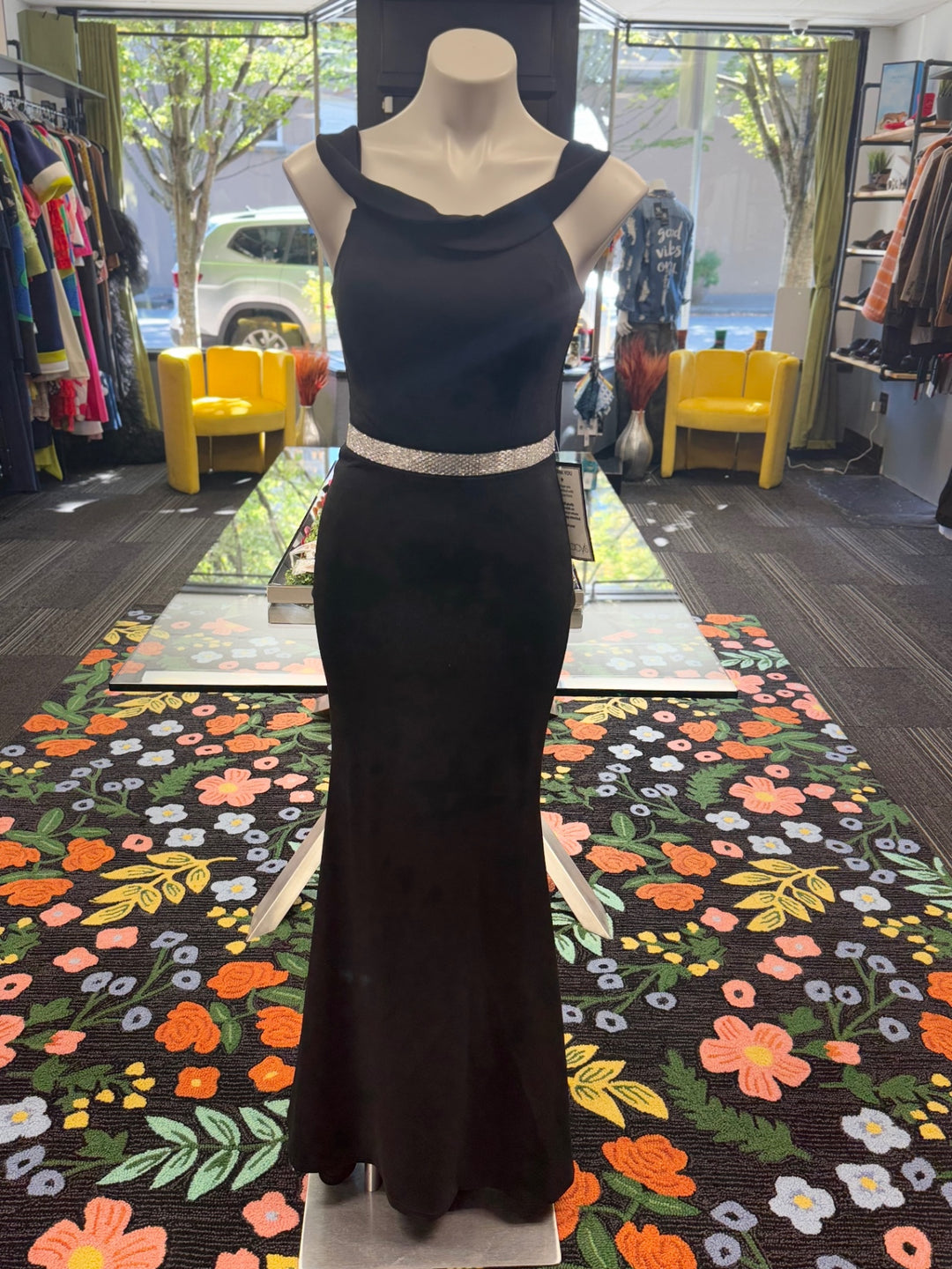 Gumbo Luxury Couture Women's Dress 7P Black