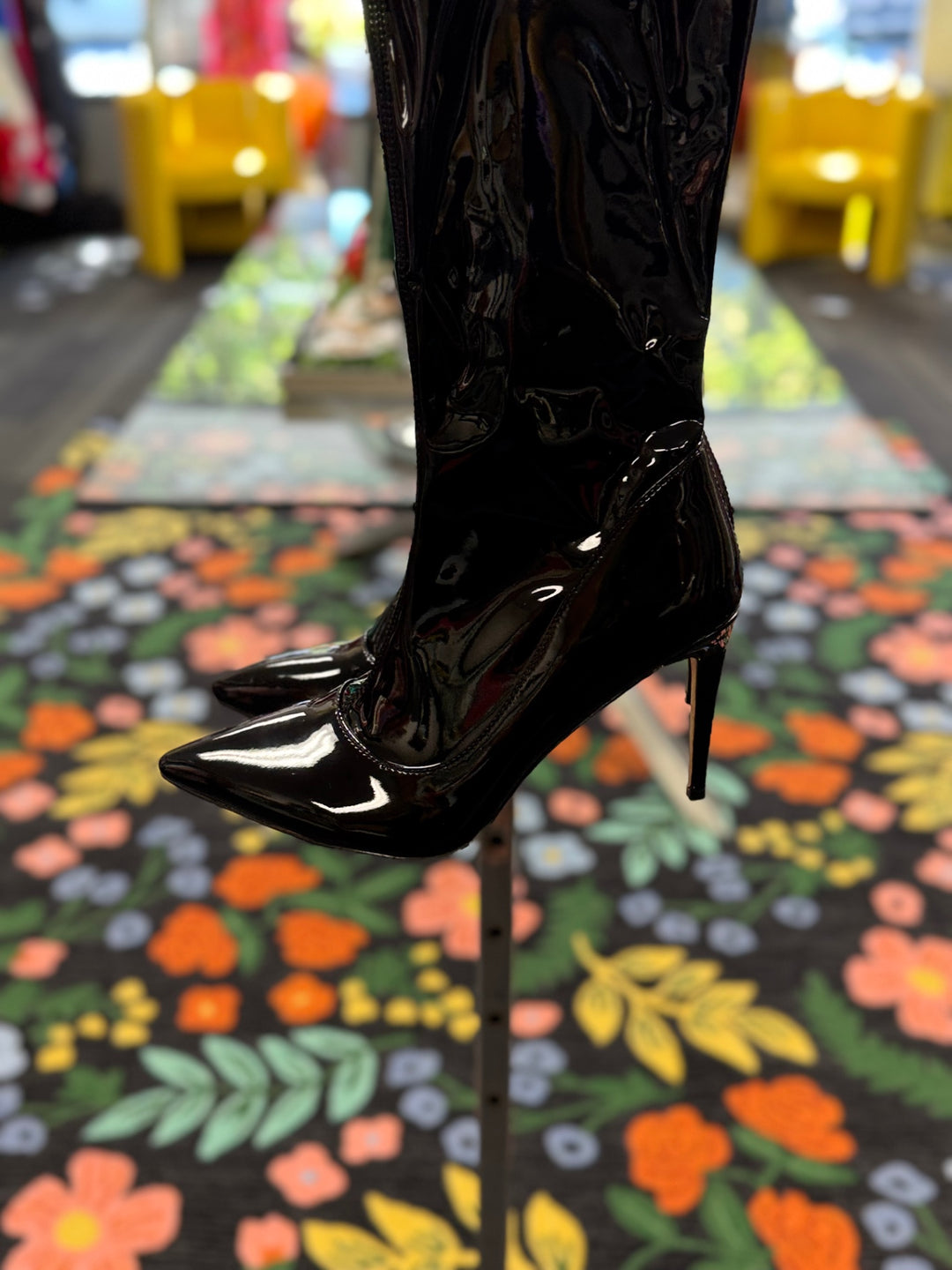 Only Maken Women Patent Black Boots 12 