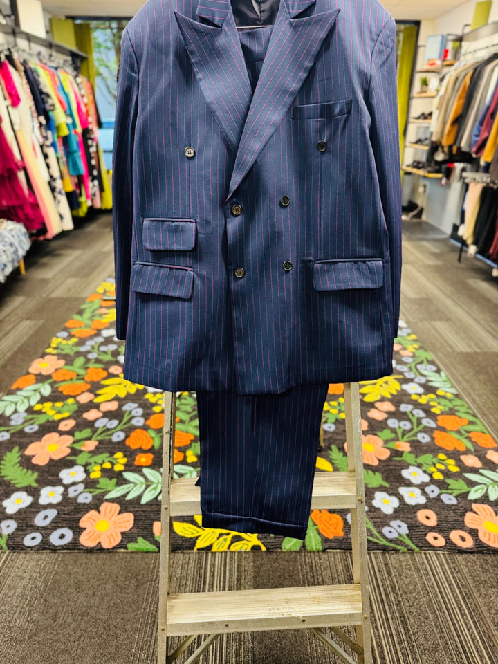 Be Uplifted Collection Men Suits 52L Dark Blue w/Pink Pinstripes