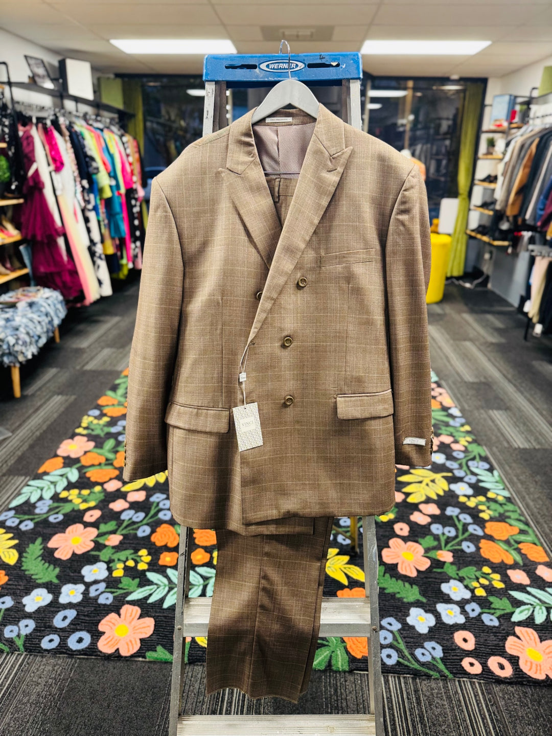 Vinci 2pc Men’s Suit - 50R Beige