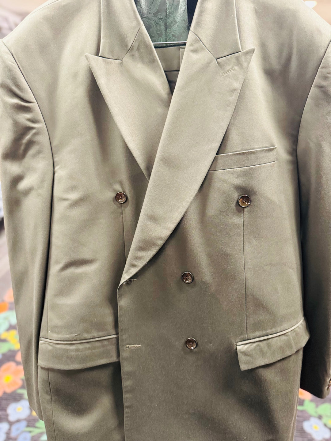 French Crown 2pc Men’s Suit - 54R Olive Green