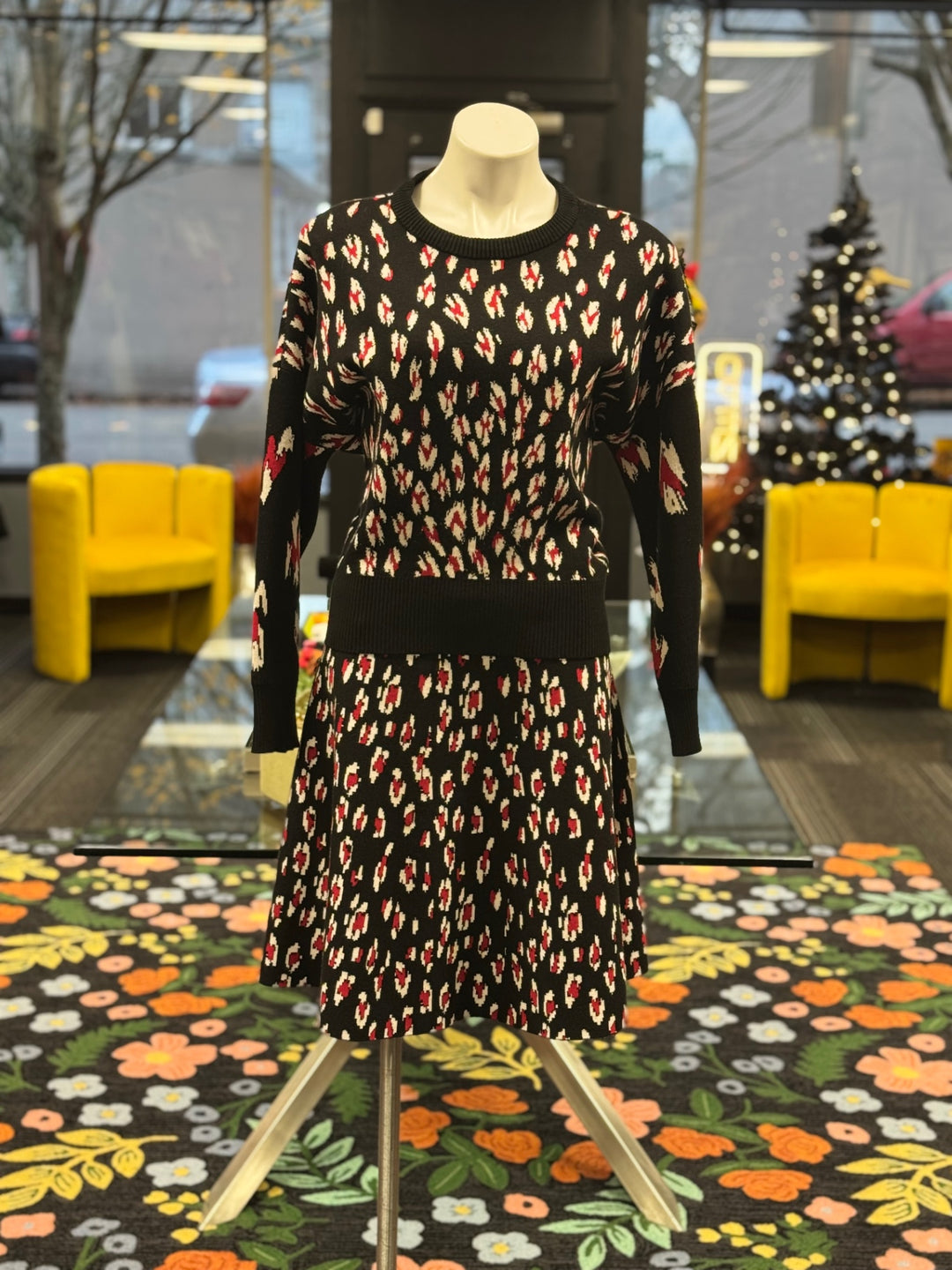 DKNY Women's Dress SM (BLK,WHT,RED) 