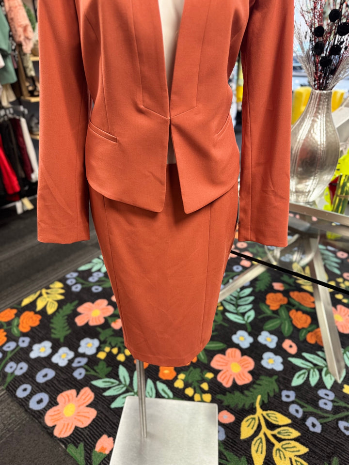 Nine West Women's Suit 10 Rust Orange