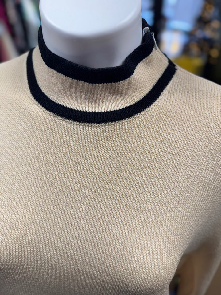 St. John Knit Women's Tops SM Cream/Black