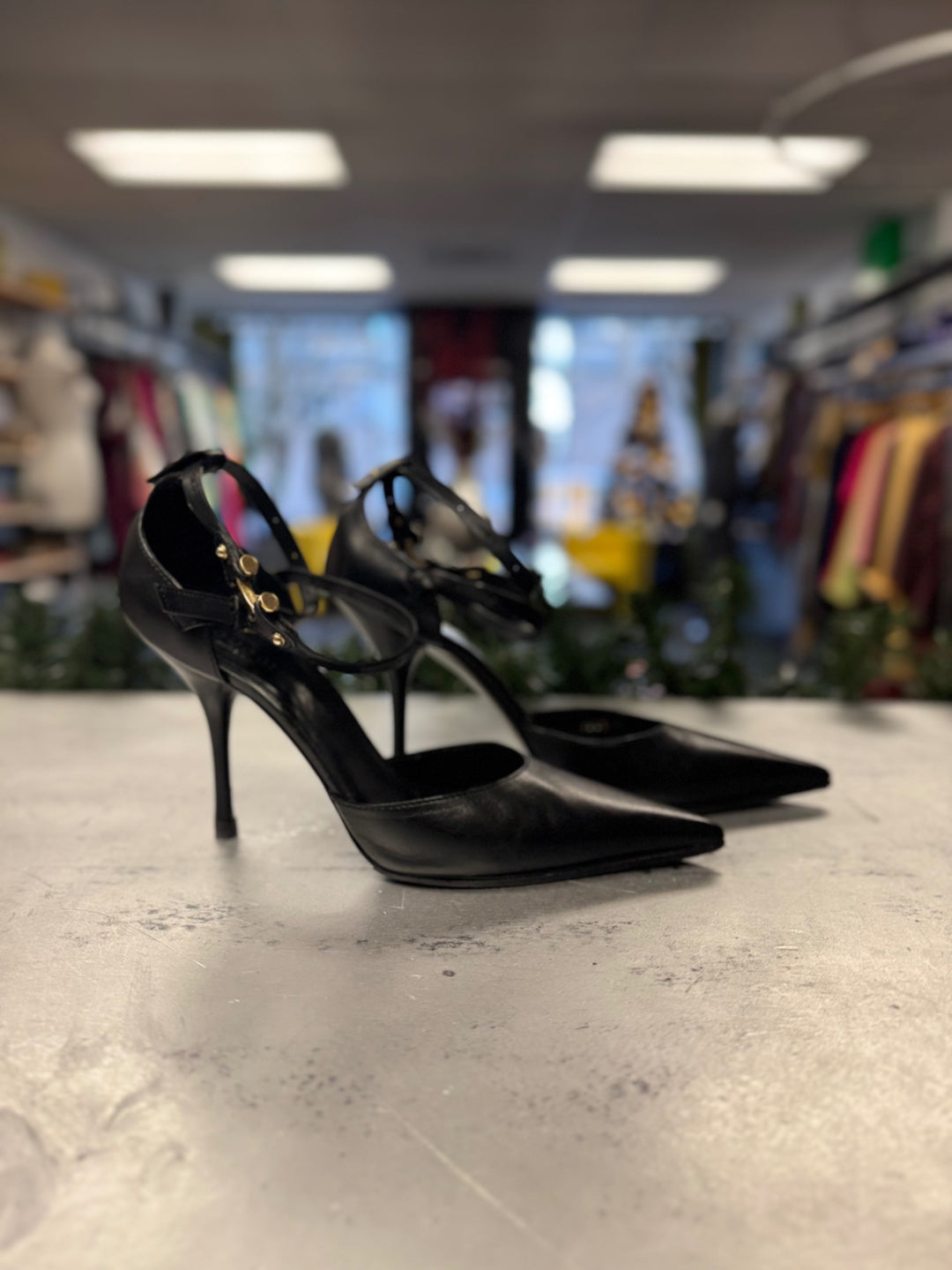 Gucci Women's Shoes 8.0 Black