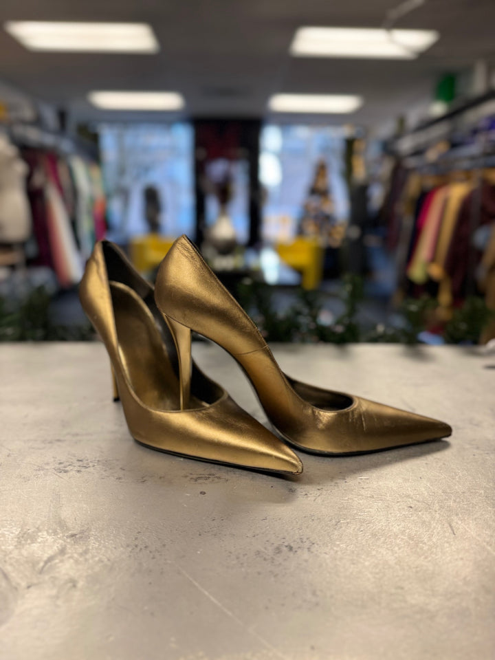 Stuart Weitzman Women Shoes 8.5 Gold