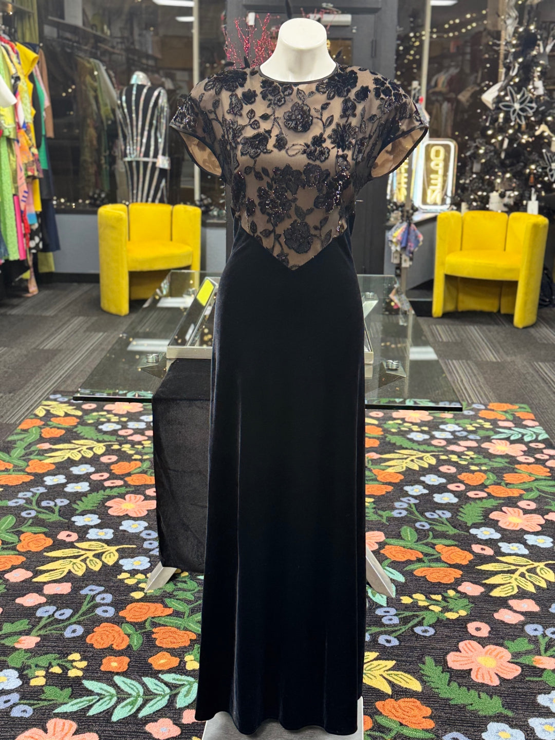 Jeffrey Velvet Gown Women's Dress 12 Black and Nude