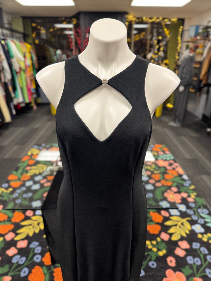 Faviana Gown Women's Dress 12 Black