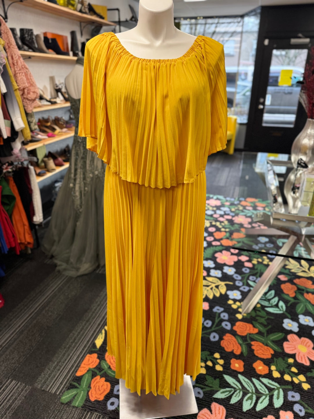 Eleven 60+ Women’s Jumper XXL Yellow
