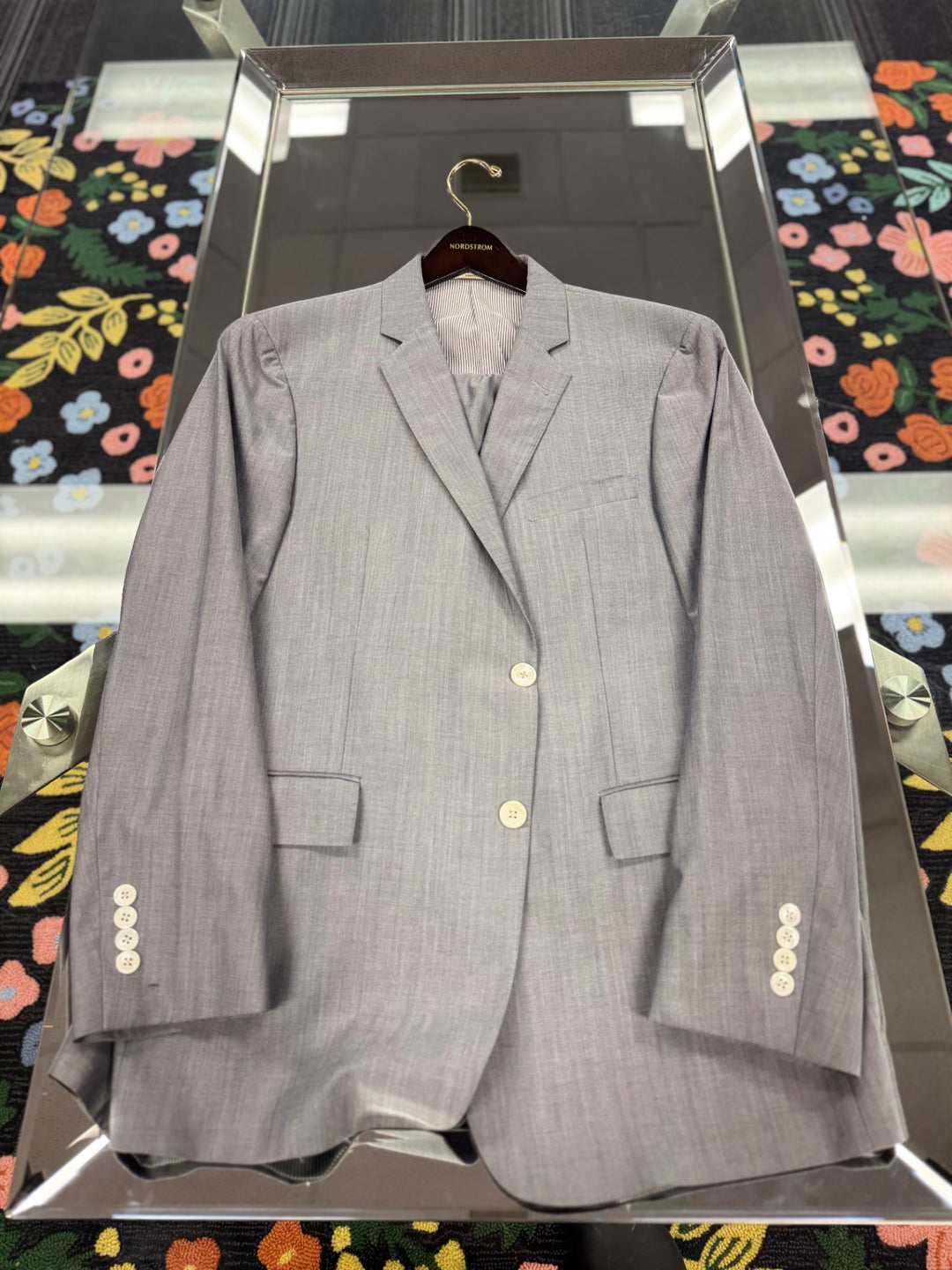 Todd Snyder Men's 2pc Suit 44R (Light Gray)