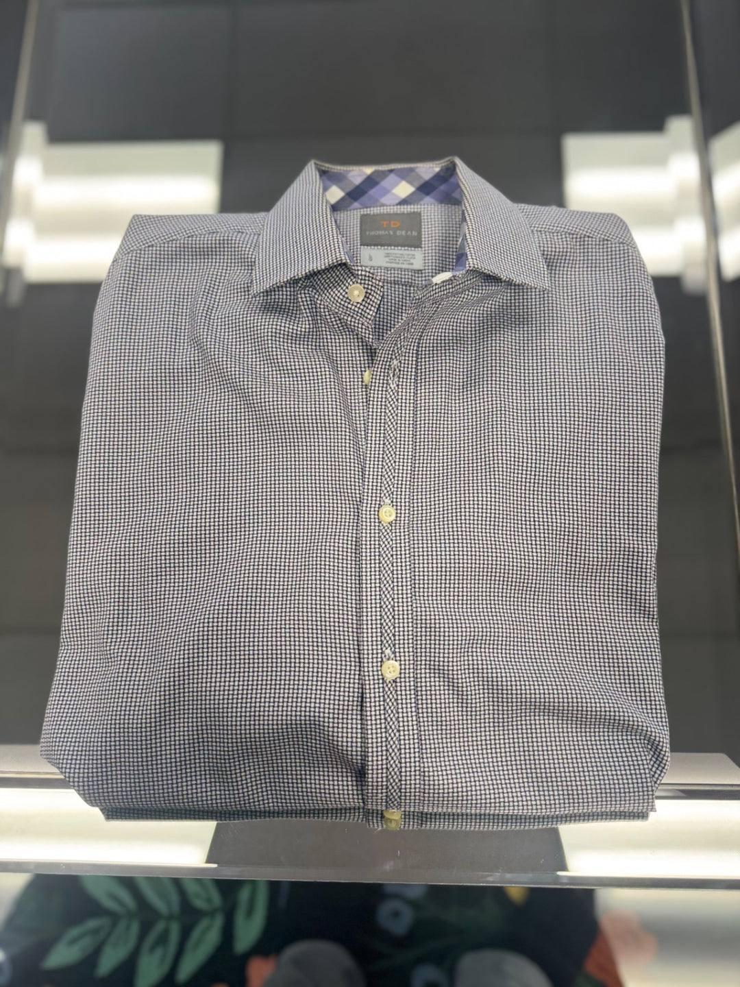 Thomas Dean Men's Dress Shirt LG (Blue & White)