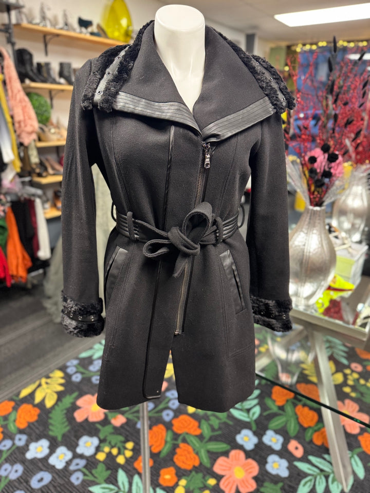 Guess Women’s Coat LG Black