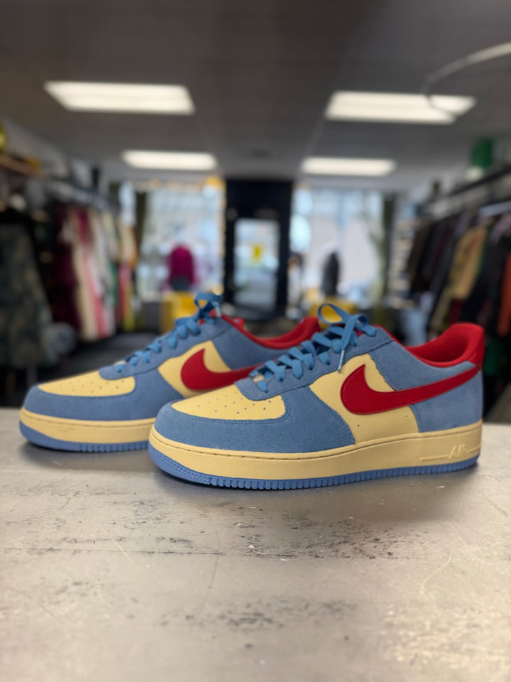 Nike Air Force 1 ‘07 University Blue/Red & Pale Vanilla 